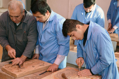 Peşə təhsili müəssisələrinə qəbul olunanların qeydiyyatı başlayıb