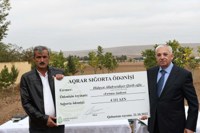 Qobustanda 12 fermerə 50 min manat sığorta ödənişi verilib