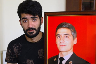Bloger Hüseyn Həsənovun adından istifadə edərək şəhid qardaşı Sənanın kartındakı pulları oğurladılar