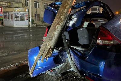 Masazırda yol nişanının səhv qoyulması qəzaya səbəb olub