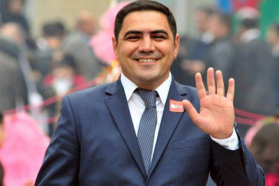 Göyçayın sabiq icra nümayəndəsi rüşvət almaqda təqsirləndirilir