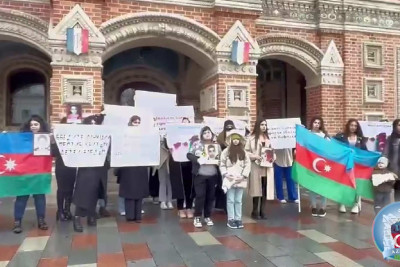 Sabah Fransanın Moskvadakı səfirliyi qarşısında keçirilən aksiyada saxlanılan qadınların məhkəməsi baş tutacaq