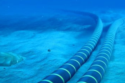 Gələn il Azərbaycan və Qazaxıstan Xəzərin dibi ilə fiber-optik xətlər çəkəcək