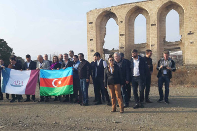 Beynəlxalq ekspertlər Ağdam Cümə məscidində olublar