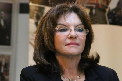 Fransa senatına qarşı çıxan yeganə qadın deputat: cəsarətli Natali Qule Azərbaycanı dəstəkləyib
