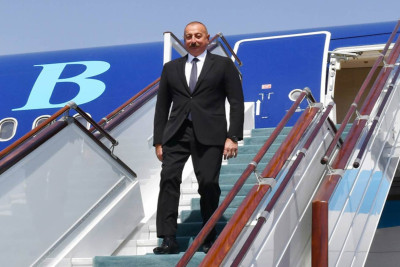 Prezident İlham Əliyev Özbəkistana səfərə gedib