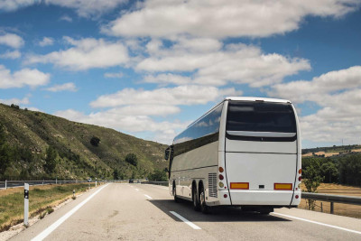 Ötən gün avtobuslarla rayonlara necə nəfər yola duşub?