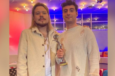 Albaniyada “Mamagama” qrupunun ulduzu parlayıb