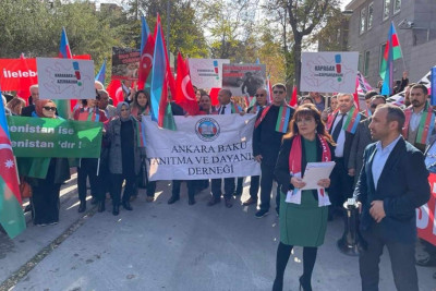 Fransanın Ankaradakı səfirliyi önündə Senatın qətnaməsinə qarşı etiraz aksiyası keçirilib