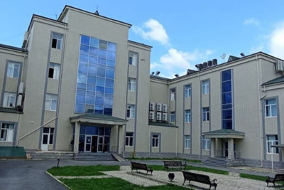 Qəbələdə həkimlər arasında dava düşüb