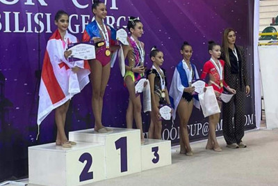 Bədii gimnastlarımız Tbilisidə 11 qızıl medal qazanıblar