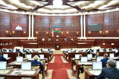Milli Məclis Fransa Senatının qətnaməsi ilə bağlı bəyanat qəbul edib
