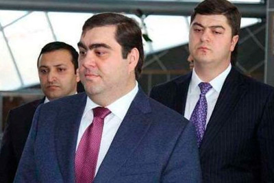 Vasif Talıbovun oğlu işdən çıxarılıb