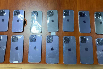 14 ədəd mobil telefonun ölkəyə qanunsuz gətirilməsinin qarşısı alınıb