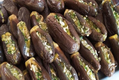 Qaxda kişi badımcan turşusundan zəhərləndi