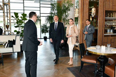 İlham Əliyev və Mehriban Əliyeva “The Ritz-Carlton Baku” hotelinin açılışında iştirak ediblər