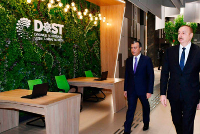 İlham Əliyev Bakıda 5 saylı DOST Mərkəzinin açılışında iştirak edib