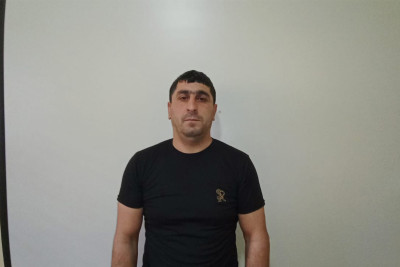 Küçədə sizdən pul istəyənlərdən ehtiyatlı olun!