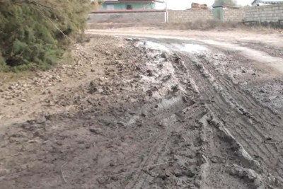 Sabirabad rayonunda bu kəndin yolları heç vaxt əsaslı təmir edilməyib