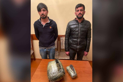 Narkotik qarşılığında kuryerlik edənlər saxlanılıblar