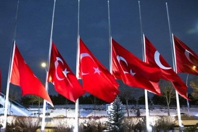 Türkiyədə baş verən zəlzələlərdə 3 381 nəfər həyatını itirib