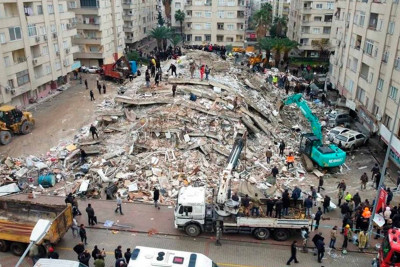 Zəlzələ zamanı Türkiyədə itkin düşmüş azərbaycanlı tələbə tapılıb