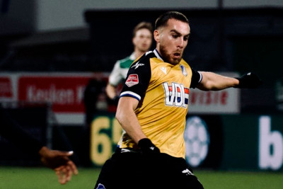 Azərbaycan millisinin futbolçusu göz yaşlarını saxlaya bilməyib