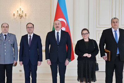 İlham Əliyev Bolqarıstanın yeni səfirinin etimadnaməsini qəbul edib