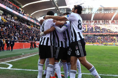 “Beşiktaş” Azərbaycana gələcək