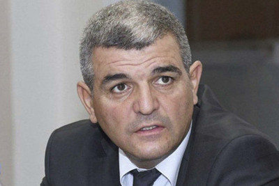 Fazil Mustafanın müalicəsi davam edir