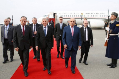 İraq Prezidenti Azərbaycana səfərə gəlib