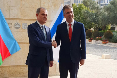 Ceyhun Bayramov israilli həmkarı ilə görüşüb