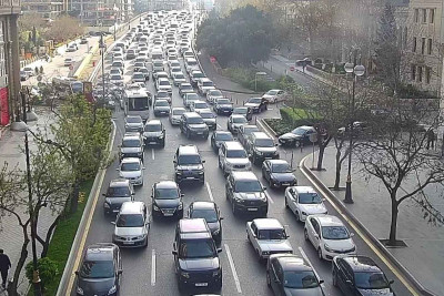 Bakıda tıxac olan yolların SİYAHISI