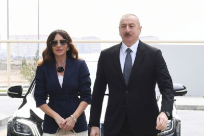 Prezident və birinci xanım “Cümə” məscidinin açılışında iştirak ediblər