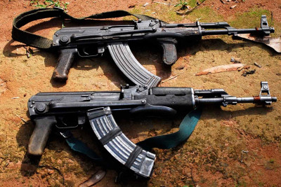 DİN qanunsuz silah saxlamağa görə 4 nəfəri saxlayıb