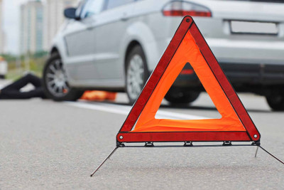 Ucarda yol qəzası baş verib