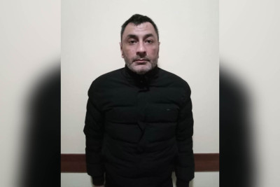 Goranboy sakini atasının baş daşının vaxtında düzəldilmədiyinə görə atəş açıb