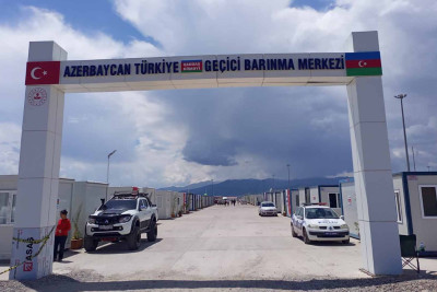 Azərbaycan Kahramanmaraşda konteynerlərdən ibarət məhəllə salıb