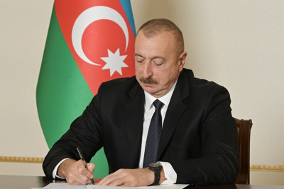 Heydər Əliyevin 100 illiyi münasibətilə ƏFV sərəncamı imzalanıb - SİYAHI