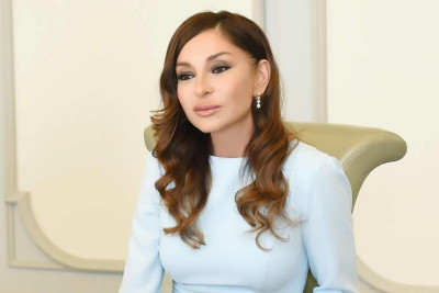 Mehriban Əliyeva Heydər Əliyevin 100 illiyi ilə bağlı paylaşım edib