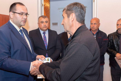Kənd təsərrüfatı naziri Göyçayda vətəndaşlarla görüşüb
