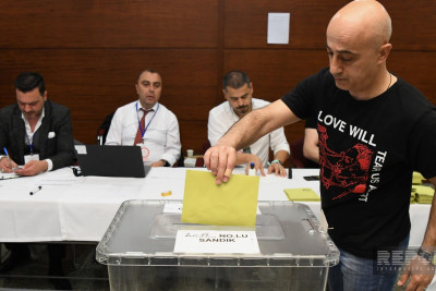 Azərbaycandakı Türkiyə vətəndaşlarının səsverməsi başlayıb