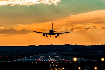 “British Airways” 150 reysi ləğv edib