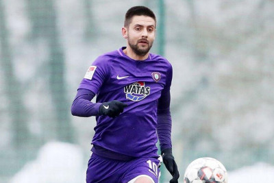 Azərbaycan millisinin futbolçusu 7 ildən sonra Almaniya klubundan ayrılır