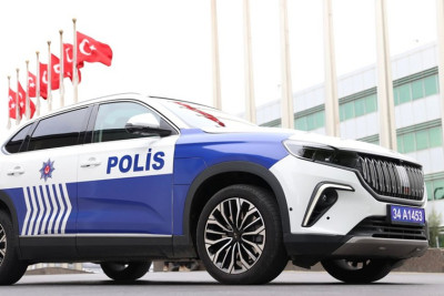 "Togg" avtomobili Türkiyə polislərinin istifadəsinə verilib