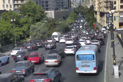 Bakıda tıxac olan yollar - SİYAHI