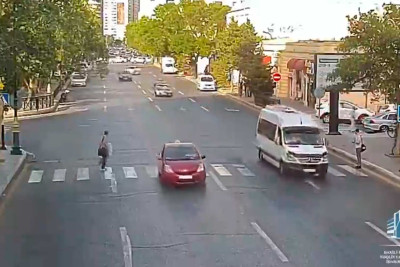 NİİM piyadalara yol verməyən sürücülərə müraciət edib
