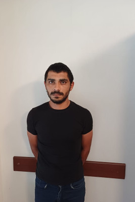 Goranboyda qonşu qonşunun evini yardı