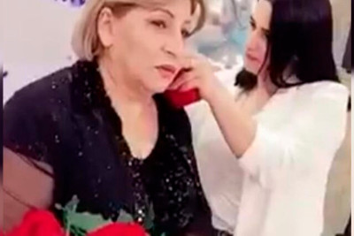 Qızıl hədiyyəsi alan müəllimlərin direktorları cəzalandırılıblar