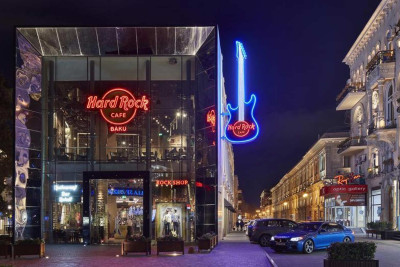“Hard Rock” bağlanıb